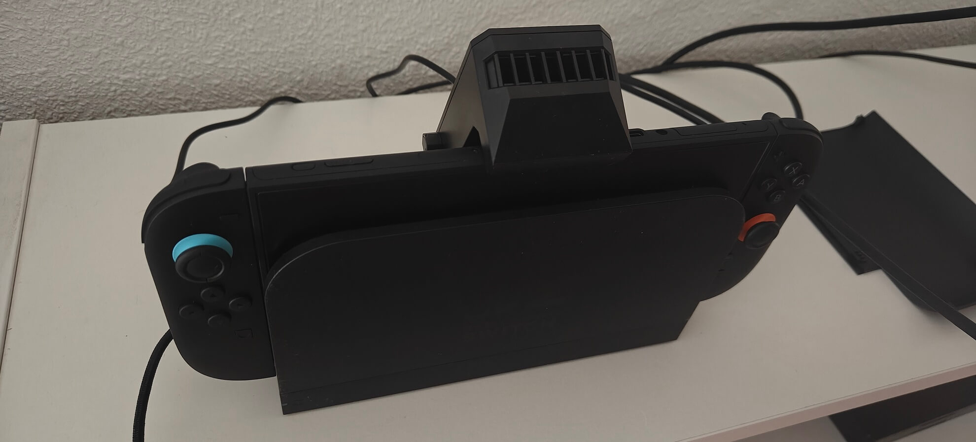 He conseguido reducir la temperatura de mi Nintendo Switch 2 gracias a este ventilador, y la verdad es que estoy contento con el resultado.