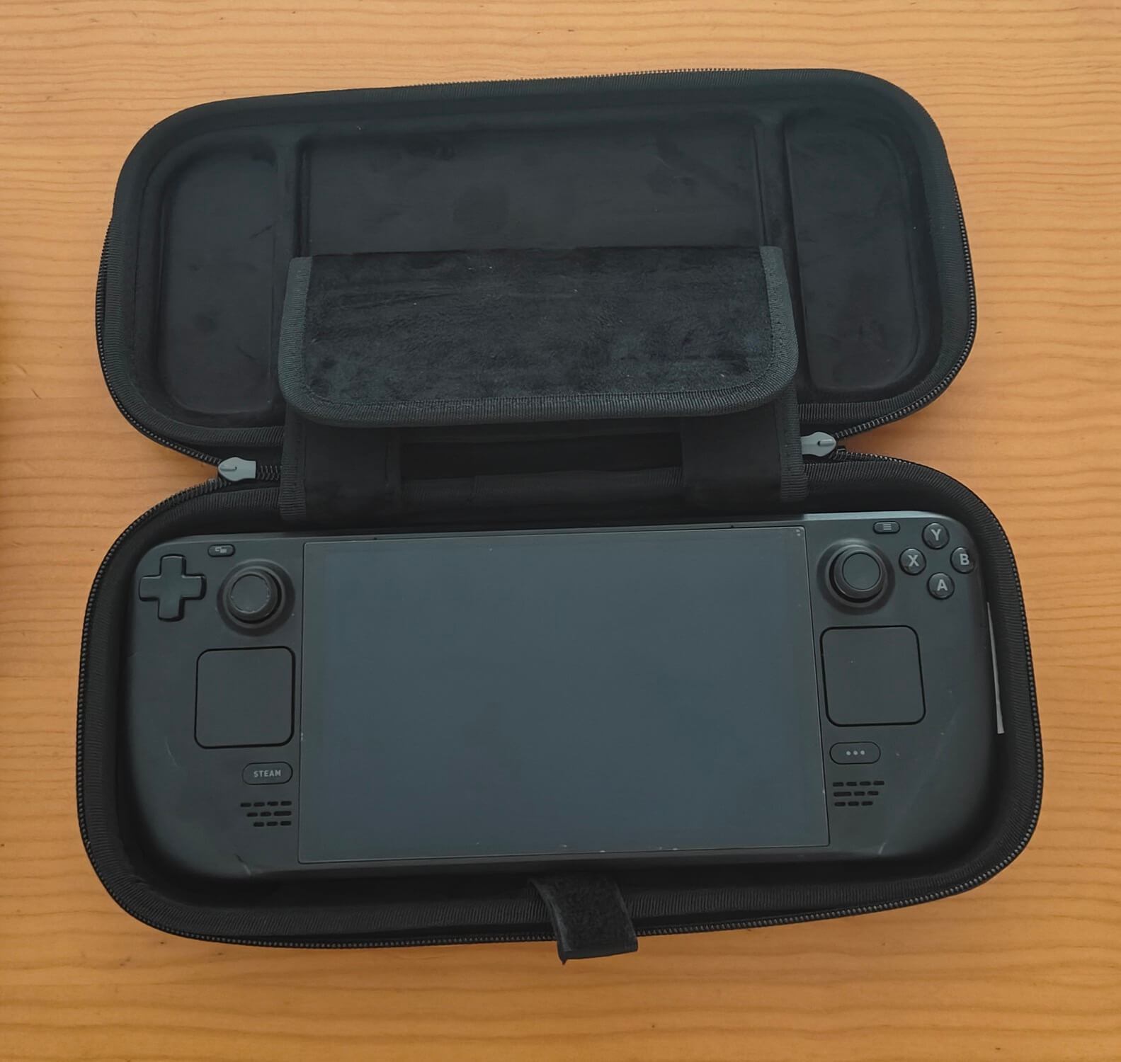 Estas dos nuevas fundas para Nintendo Switch 2 o Steam Deck son mis nuevas compañeras de viaje