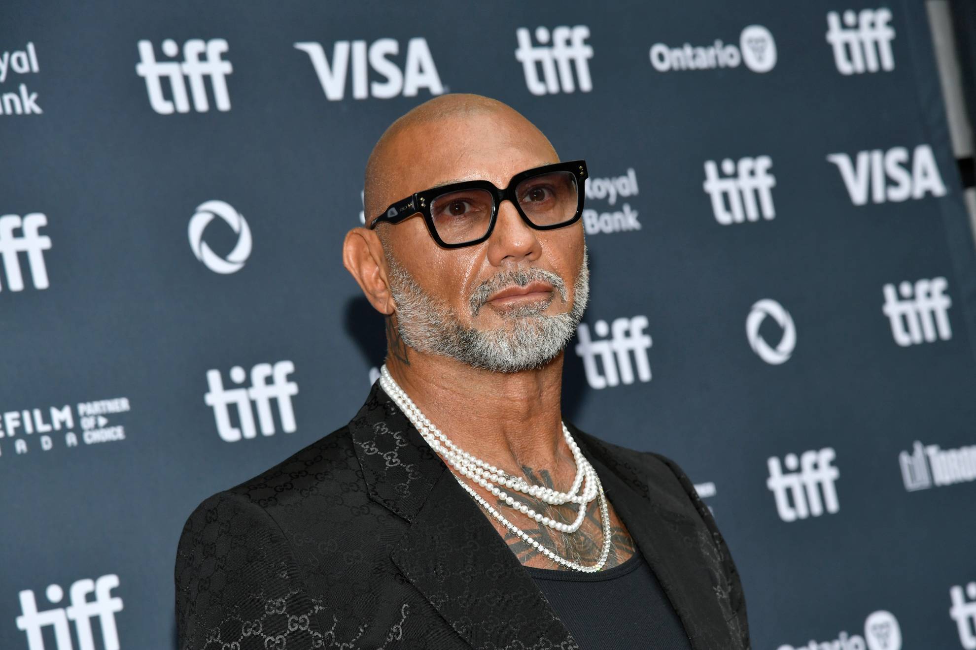 Es oficial: Dave Bautista sustituye a Ryan Hurst como Kratos en la esperada serie de acción real de God of War.